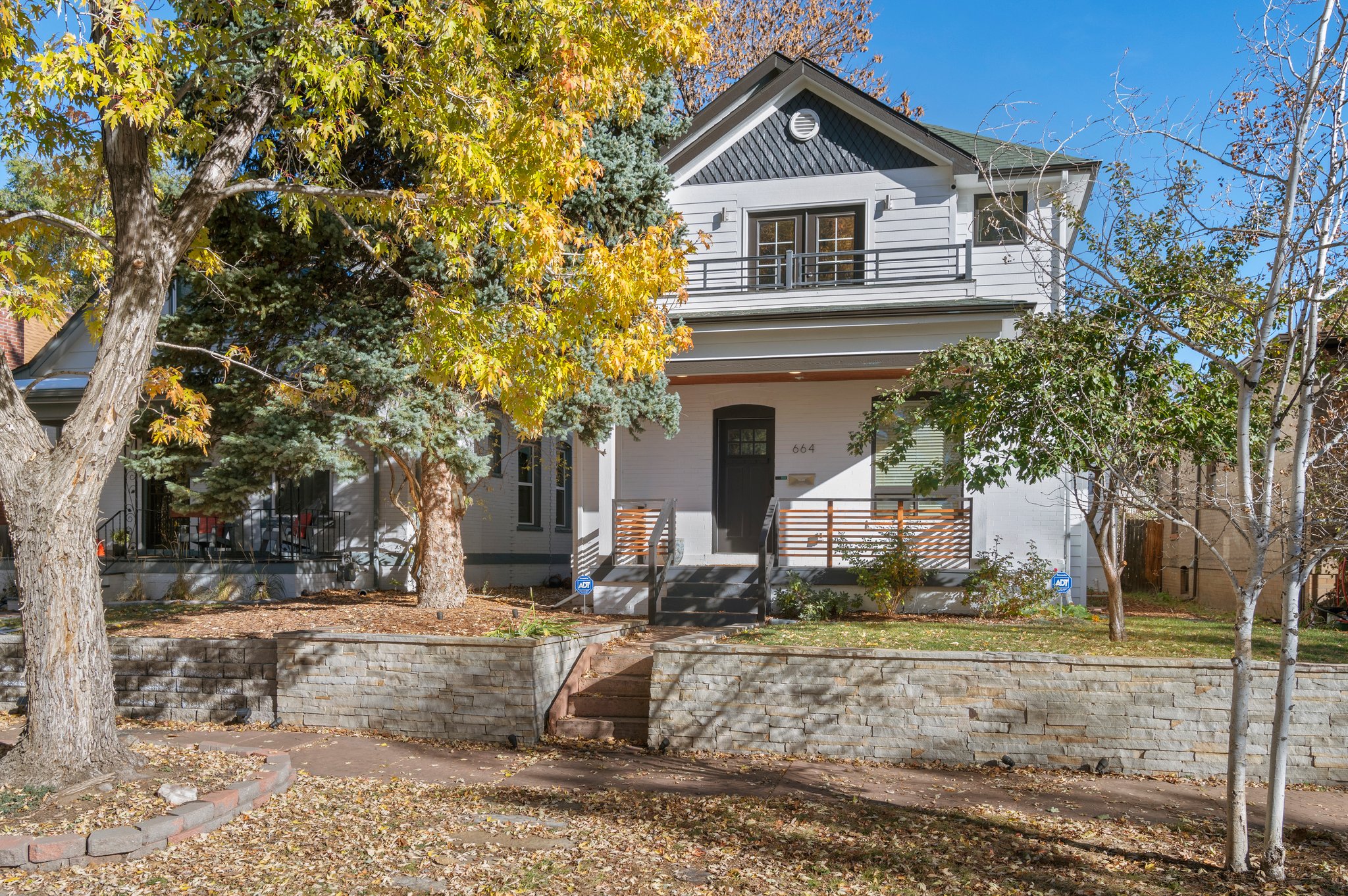 A meticulously cared for home located in prestigious WashPark