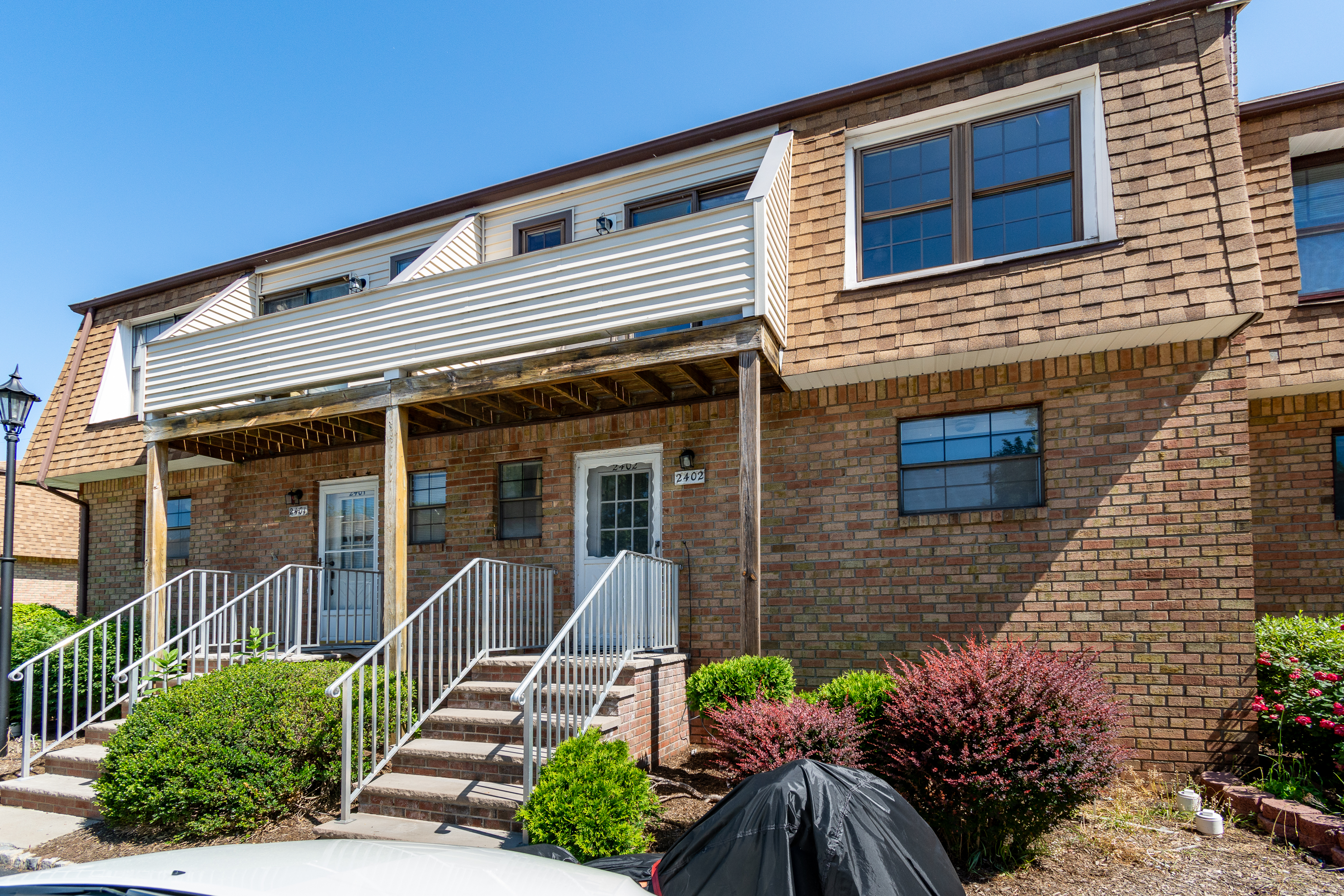 Fresh Updates to this Move-in Ready Townhouse