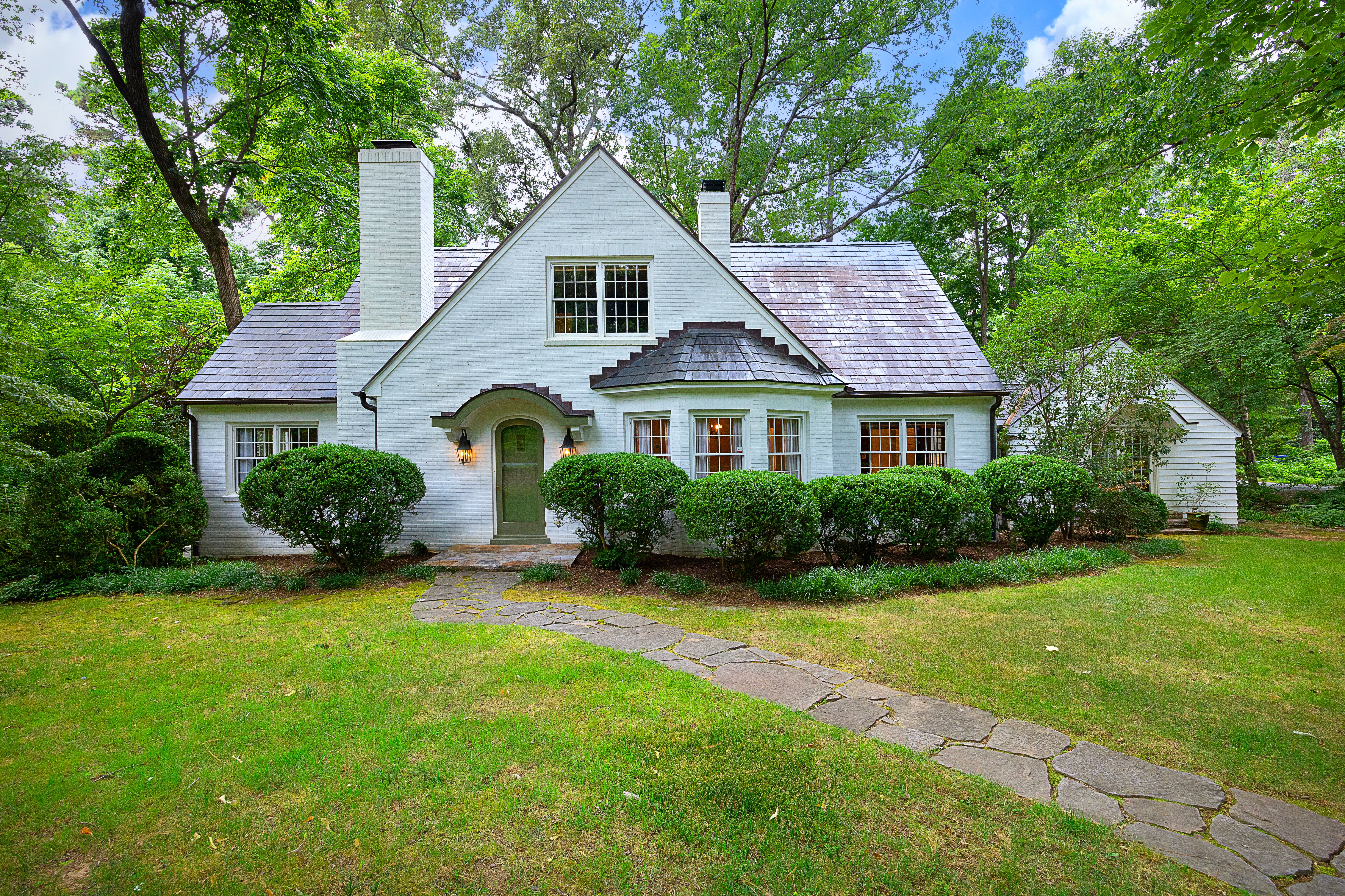 405 Westwood Drive, Chapel Hill, NC 27516