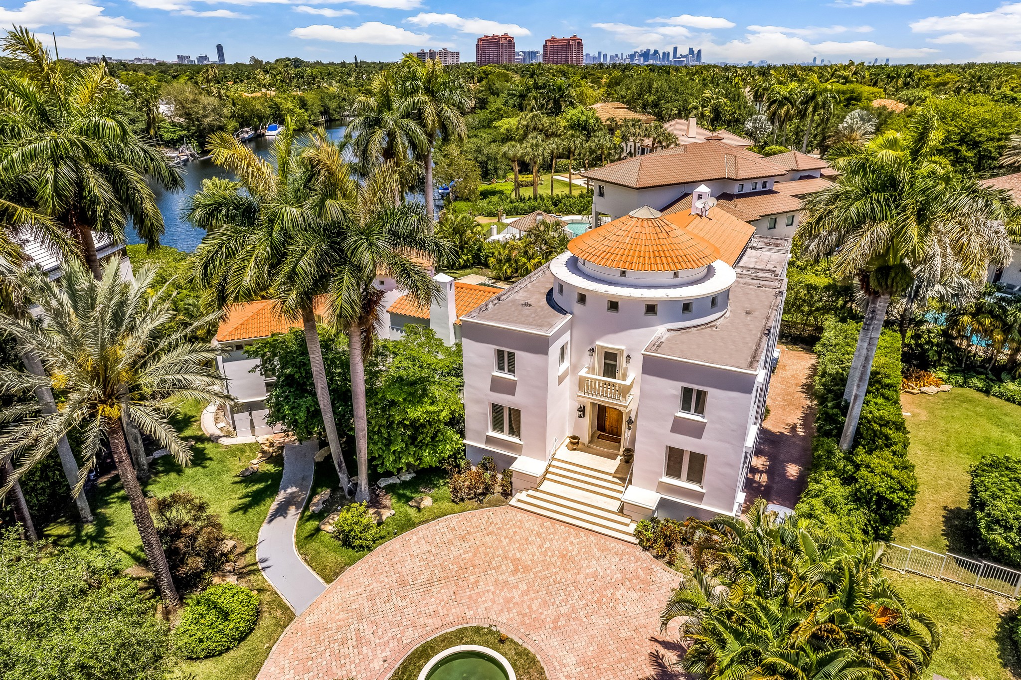 431 Costanera Rd, Coral Gables, FL
