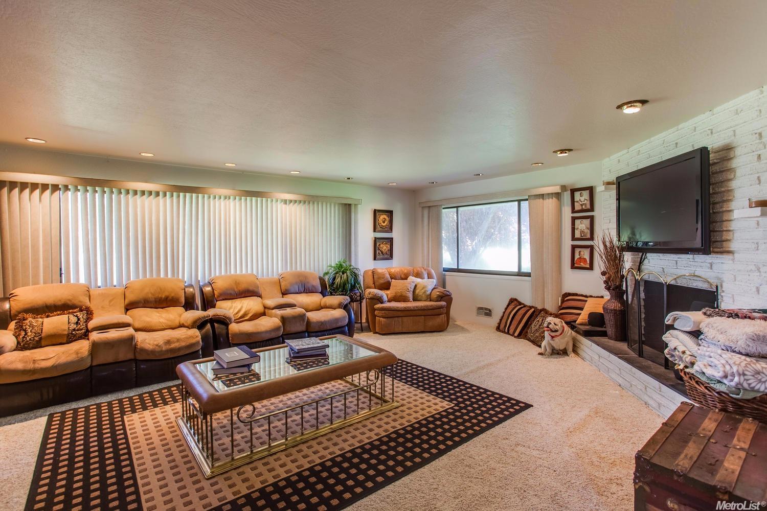 Century 21 Oakdale, CA