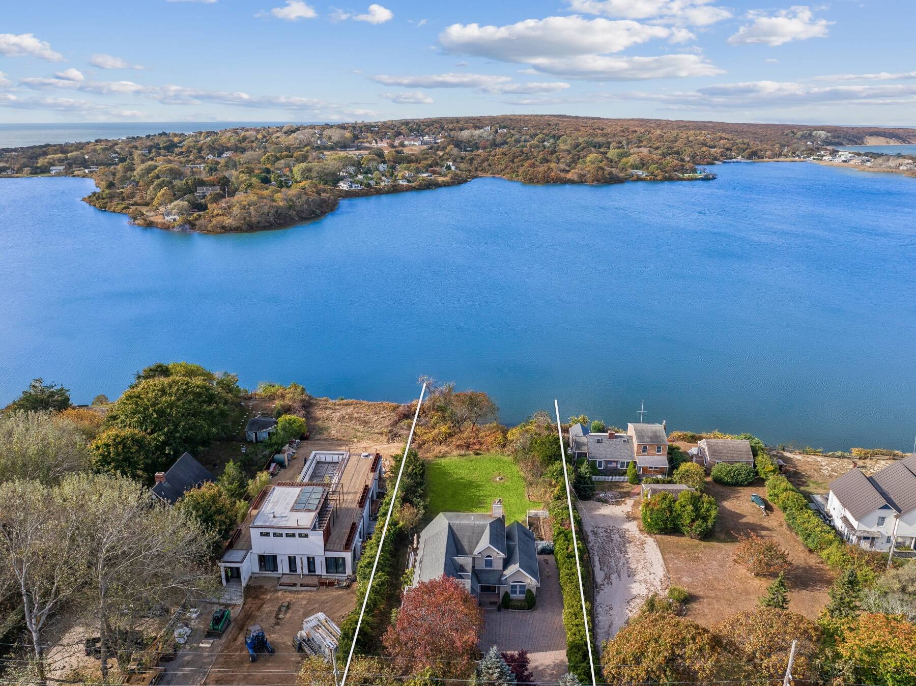 Prime Montauk Waterfront Home - Minutes from Town