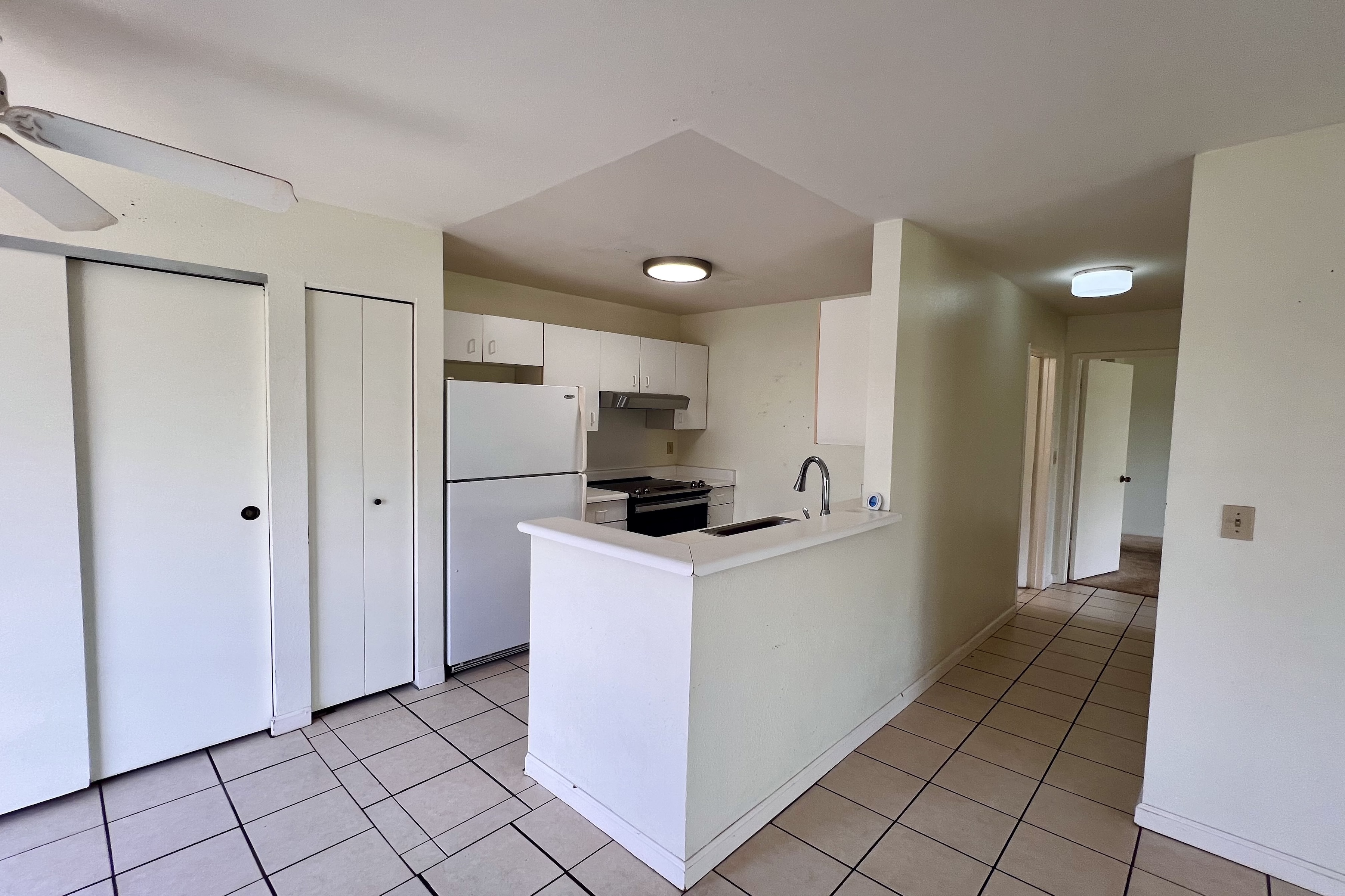 Discover the potential in this 2-bedroom, 1.5 bathroom condo in Kihei