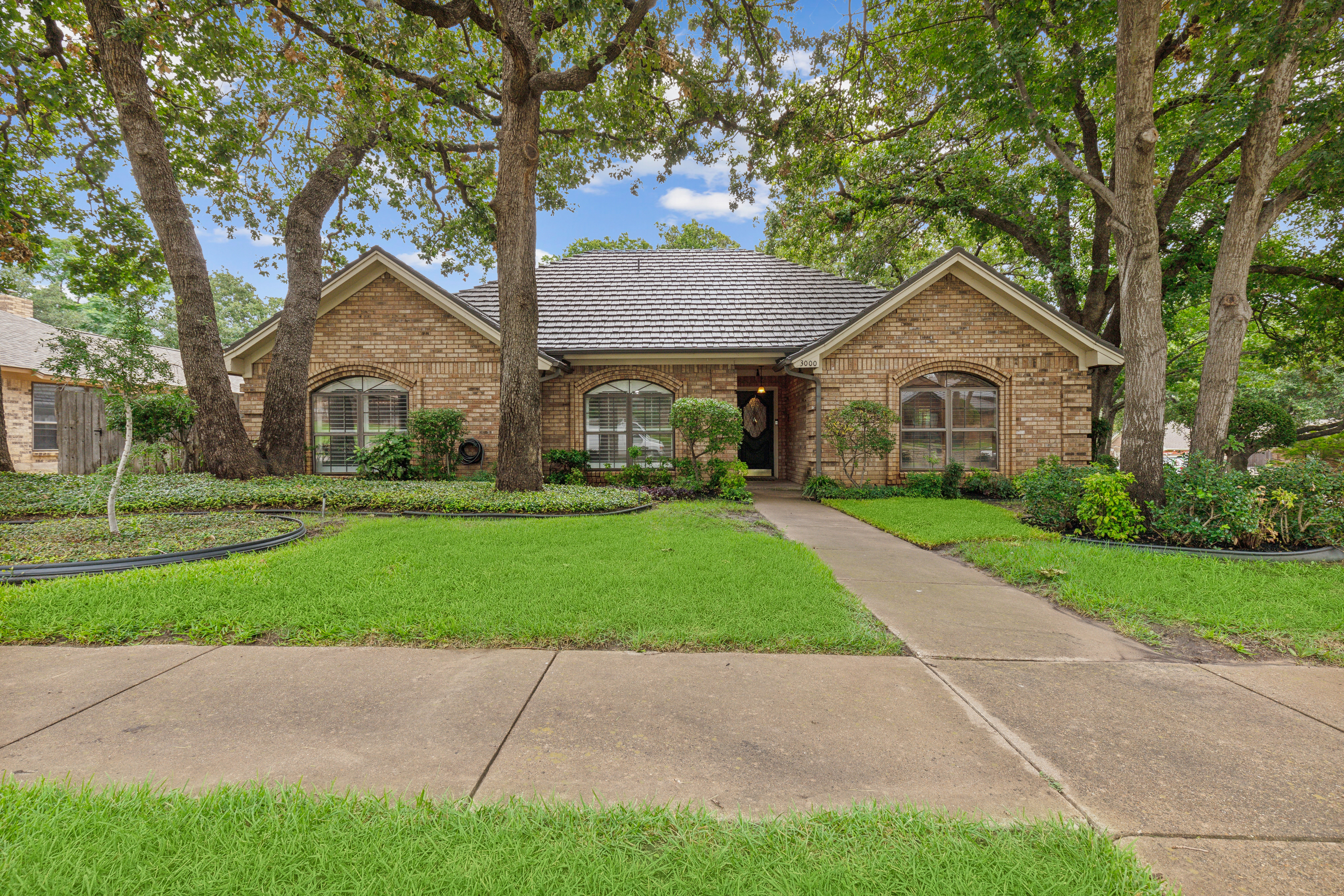 3000 Shenandoah Drive,Bedford, TX, 76021