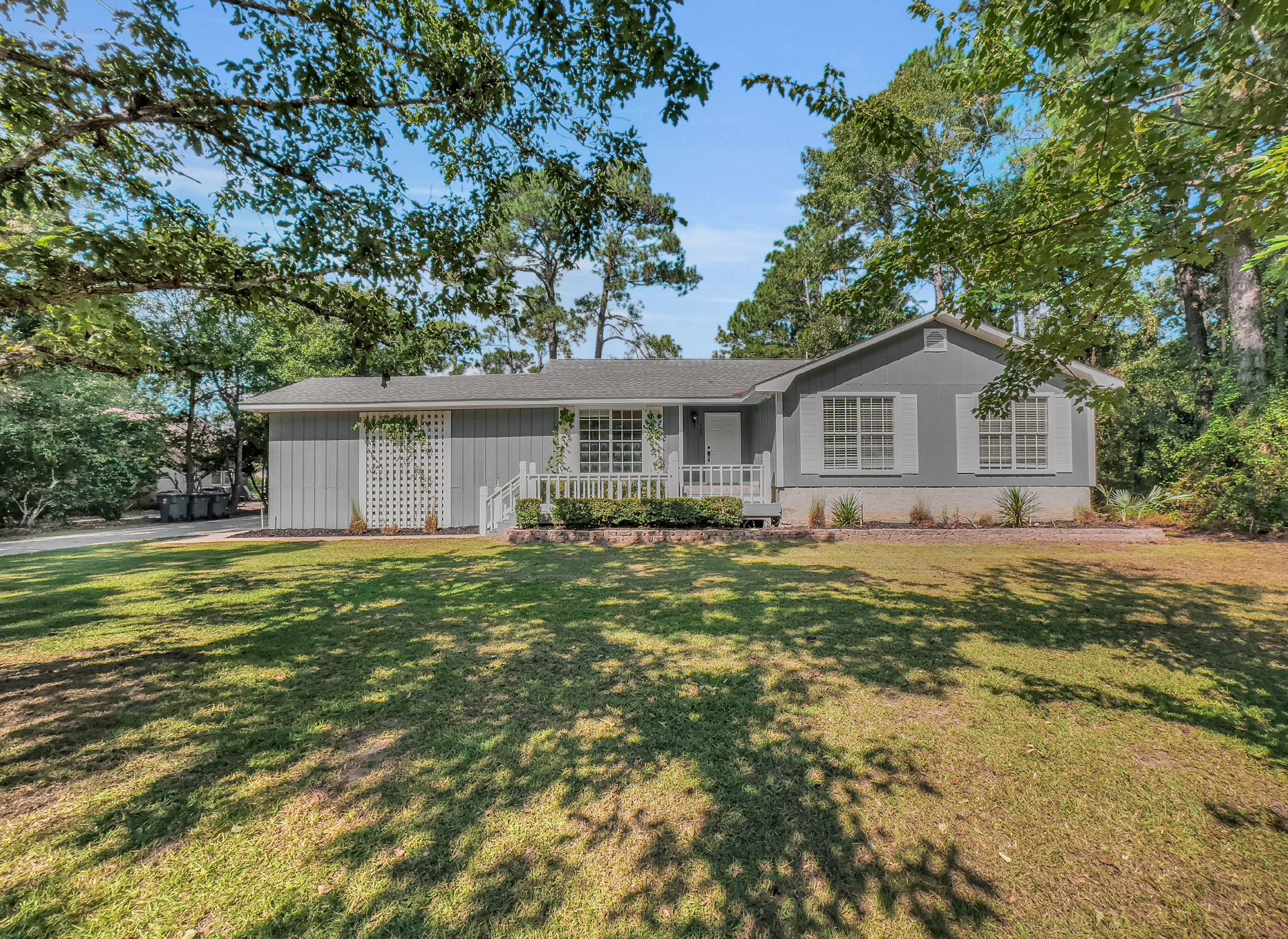 520 West 23rd Avenue, Gulf Shores, AL 36542