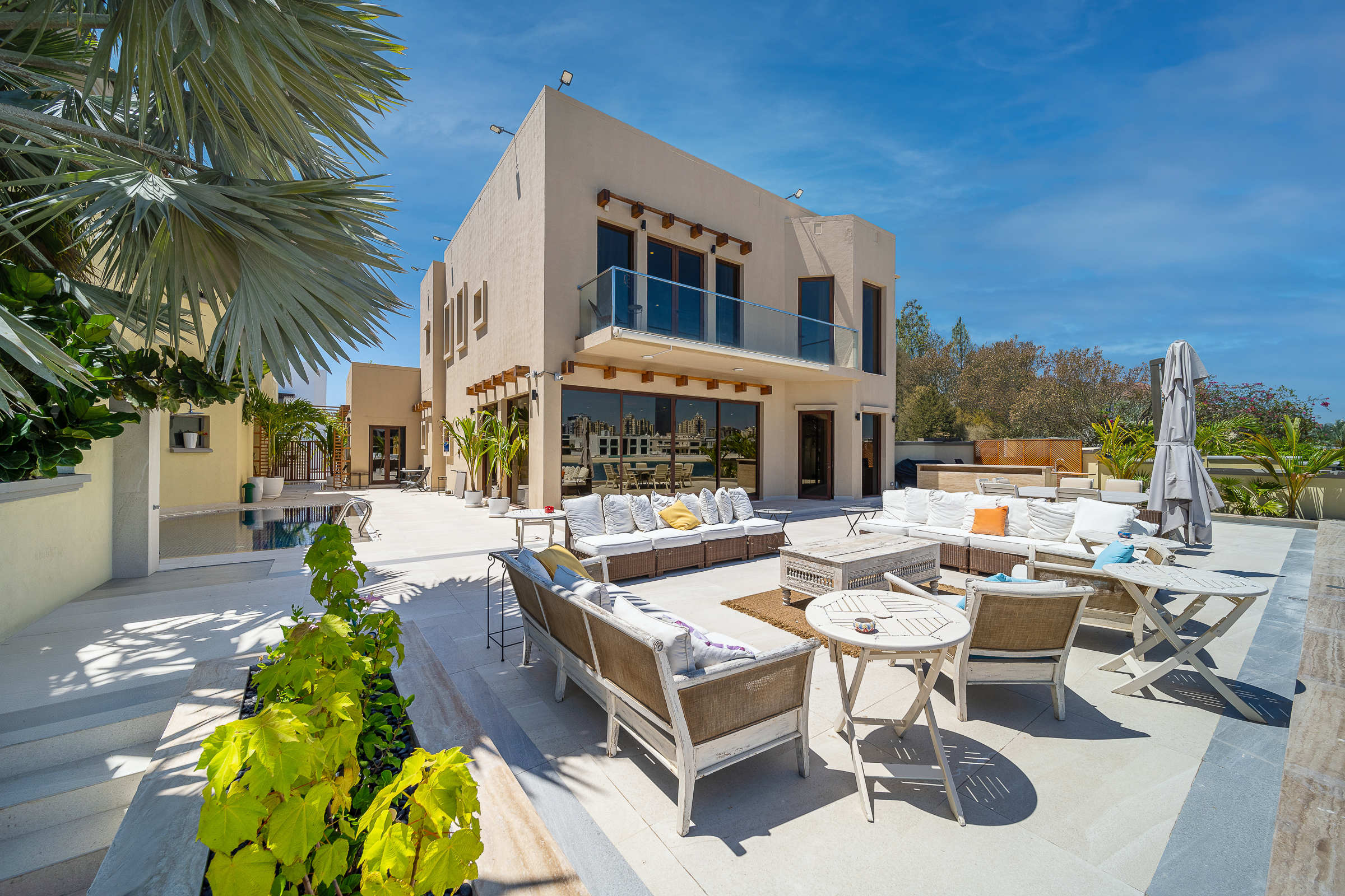 Luxury villa on Palm Jumeirah