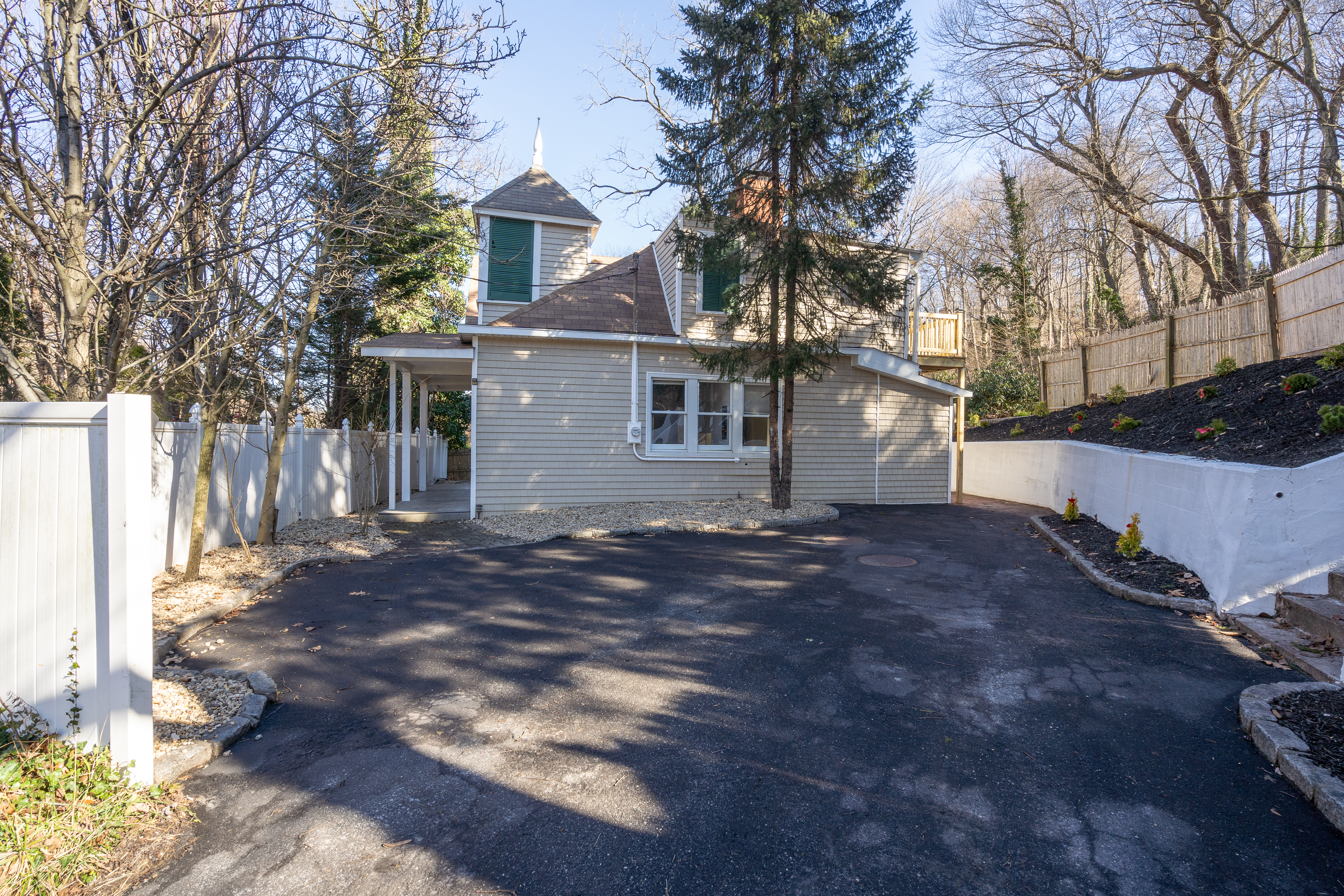 1682 Northern Boulevard, Cold Spring Harbor, NY, 11724