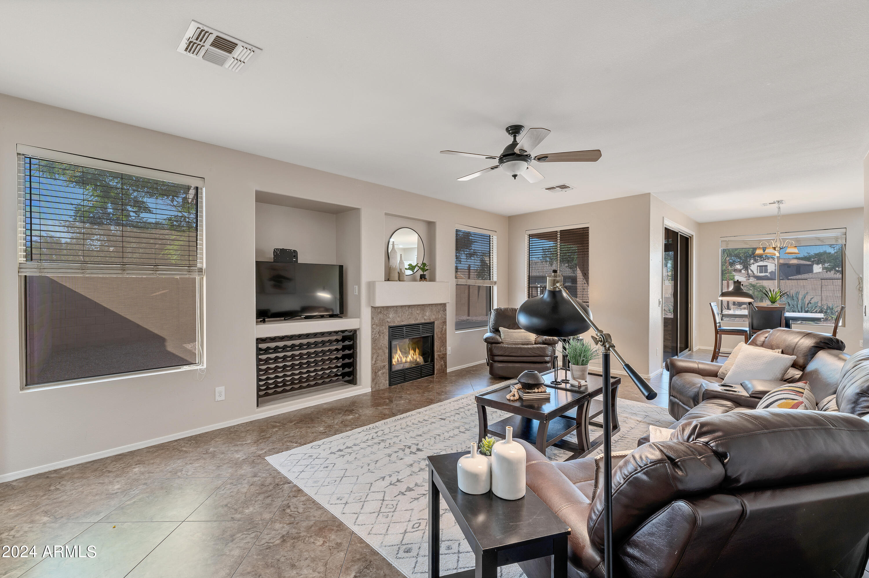 9453 W Potter Dr, Peoria, AZ 85382