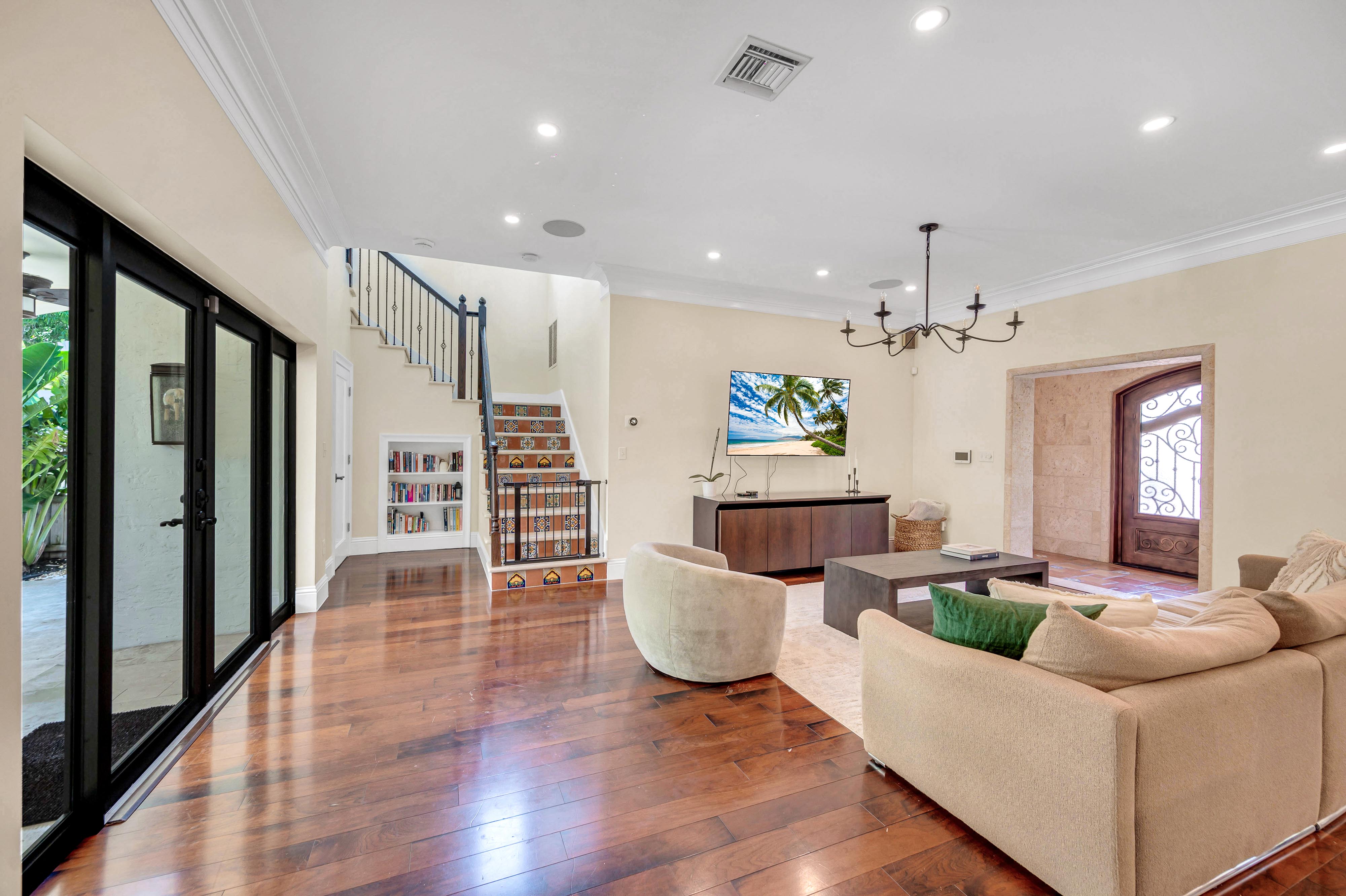 537 NE 13th Ave, Fort Lauderdale, FL 33301