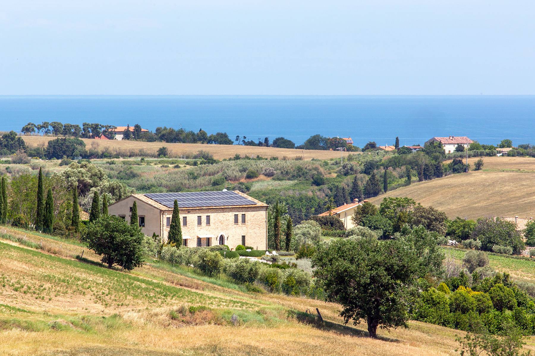 First rate restored farmhouse with sea views and SPA