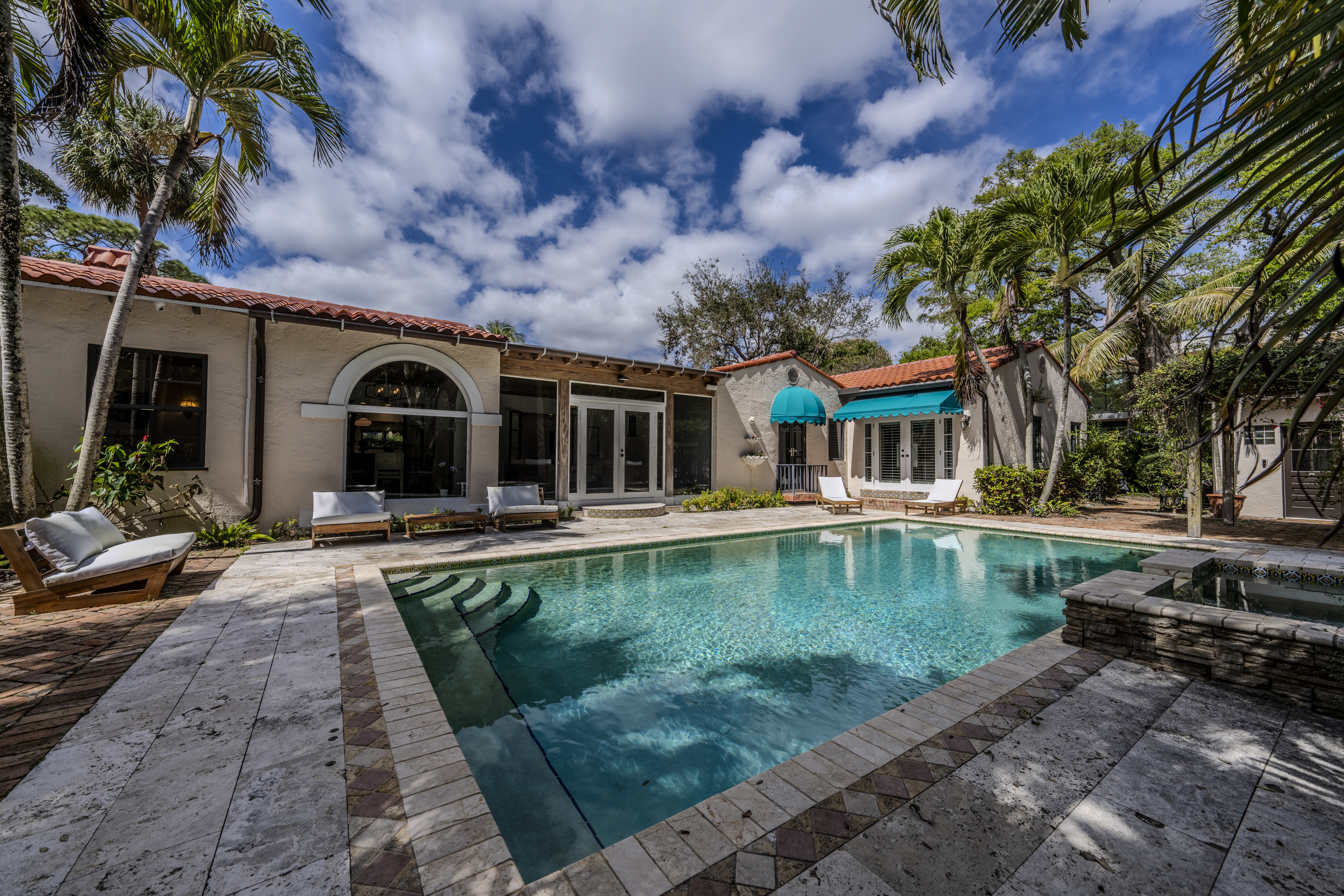 755 Alamanda St, Boca Raton, FL